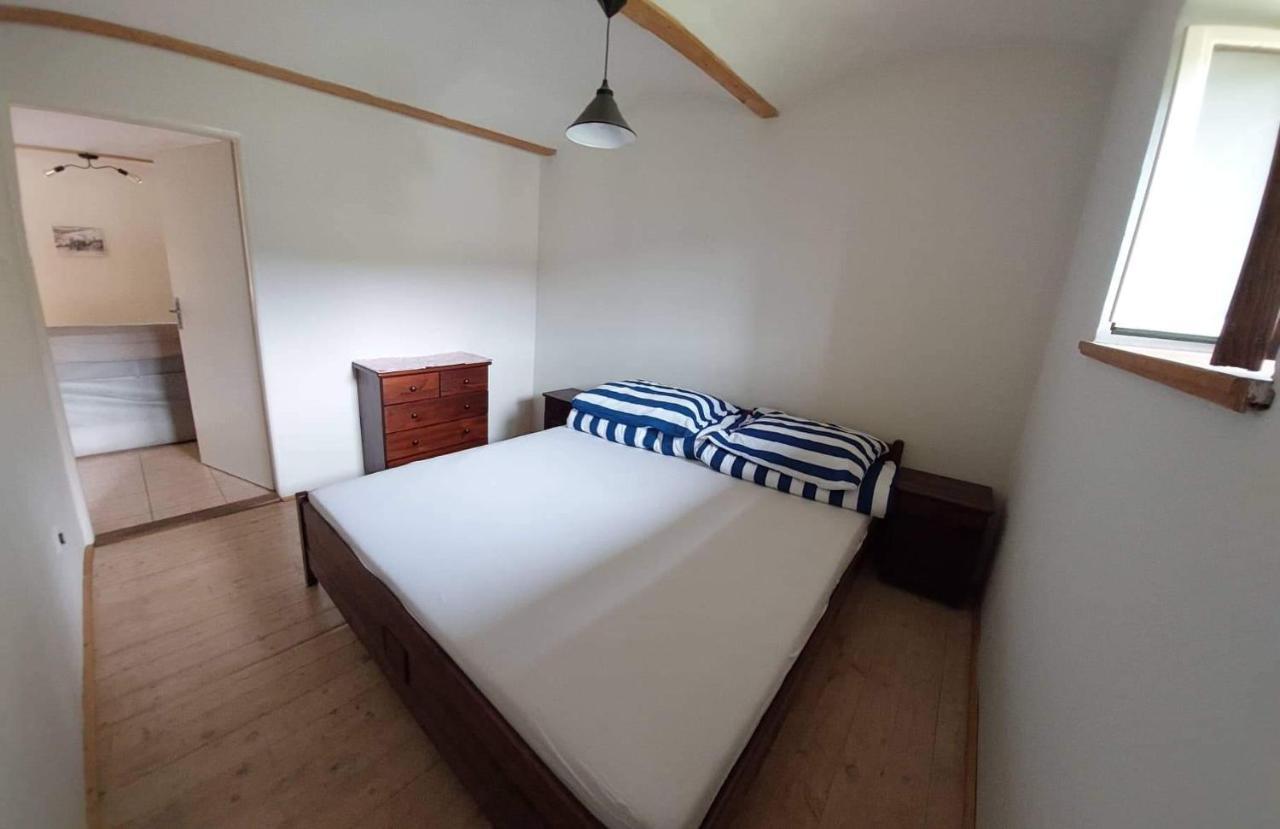 Apartmán U Kaštanu Chvalec Esterno foto